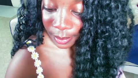 Snapshot of _amy_rojas_ chatting on June 2026 05:28:02 PM ask me online show from June 2026 05:28:02 PM