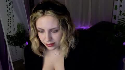 Snapshot of _amymoore_ chatting on February 2026 01:24:01 AM _amymoore_ online show from February 2026 01:24:01 AM