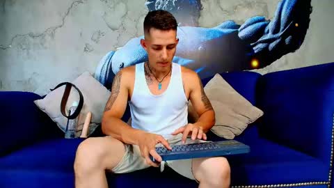 Angel Rivera online show from April 2026 06:36:02 PM