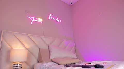 ngela  online show from March 2025 04:22:01 PM