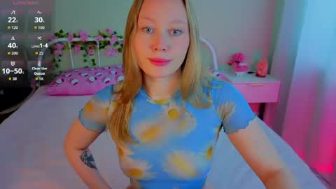Snapshot of _angelblaze chatting on July 2026 05:04:02 AM _angelblaze online show from July 2026 05:04:02 AM