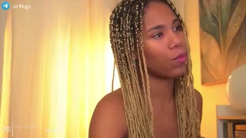 Angie -  online show from November 2025 11:36:02 PM