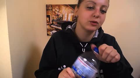 Anna online show from October 2025 06:34:02 AM