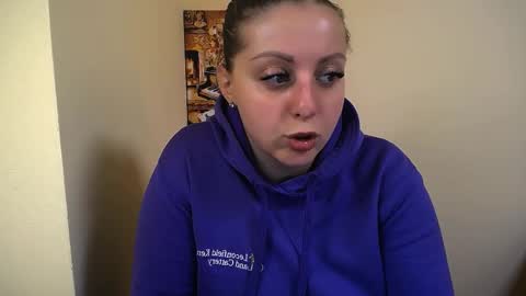 Anna online show from October 2025 06:57:02 AM