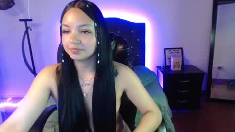 Anne online show from December 2024 10:19:01 PM