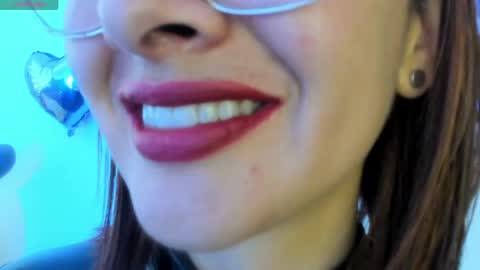 Snapshot of _antomouth_paradise chatting on May 2026 07:31:01 PM antonia online show from May 2026 07:31:01 PM