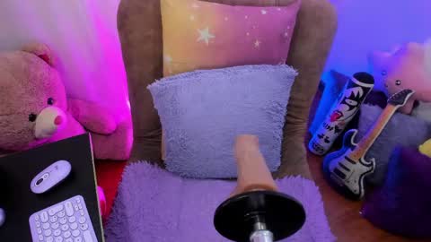 Snapshot of _antonella_dreams chatting on May 2026 11:49:01 AM _antonella_dreams online show from May 2026 11:49:01 AM