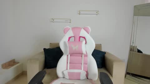    online show from February 2026 12:11:01 PM