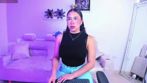 Snapshot of _april_smith_ chatting on April 2026 12:14:02 PM online show from April 2026 12:14:02 PM
