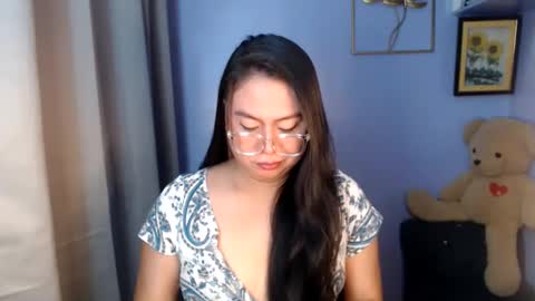 Snapshot of _arah chatting on May 2026 01:00:01 AM arah online show from May 2026 01:00:01 AM
