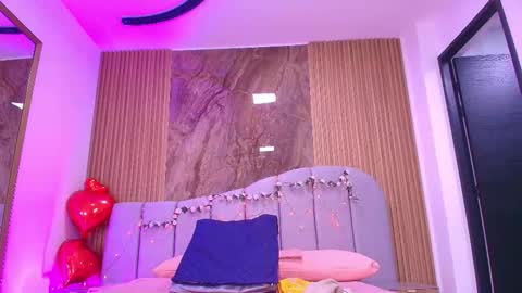 Arlet online show from March 2026 04:20:01 AM