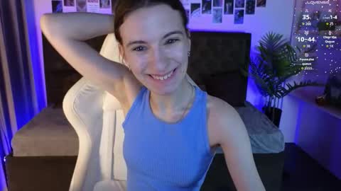 _ash_leyy_ online show from December 2025 04:50:01 AM