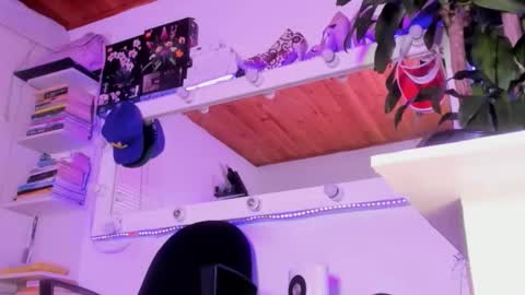 fer online show from February 2026 05:22:02 AM