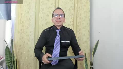Snapshot of _axelking1_ chatting on May 2026 11:50:02 AM Axel online show from May 2026 11:50:02 AM
