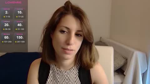 Snapshot of _blackpearl chatting on November 2025 10:58:01 AM Laura online show from November 2025 10:58:01 AM