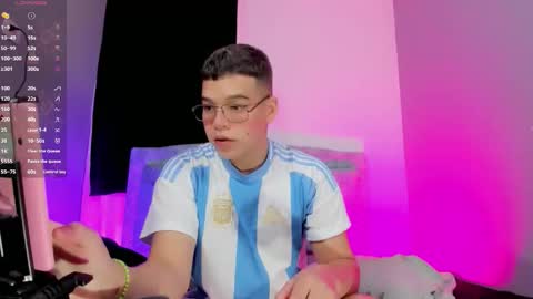 Snapshot of _blake_boy chatting on October 2025 11:43:01 AM _blake_boy online show from October 2025 11:43:01 AM