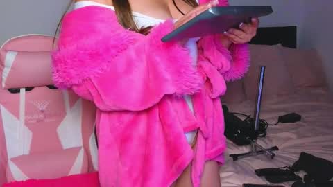 Bonnie online show from March 2026 05:02:01 AM