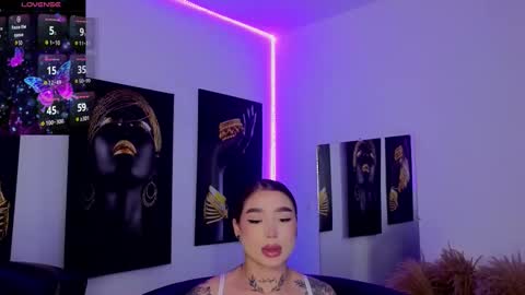 Brenna online show from December 2025 10:28:02 PM