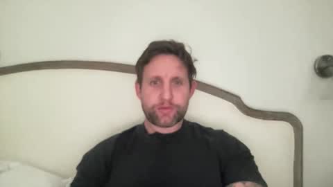 Snapshot of _british_hung_ chatting on May 2026 05:54:02 PM UK BigThick Cock online show from May 2026 05:54:02 PM