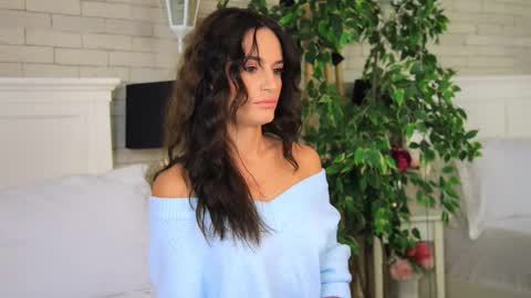 _carlawhite_ online show from October 2025 03:48:02 AM