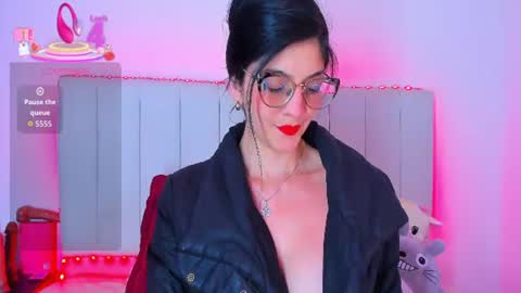 Snapshot of _caro_lyne_ chatting on June 2026 07:46:01 PM Carolina online show from June 2026 07:46:01 PM