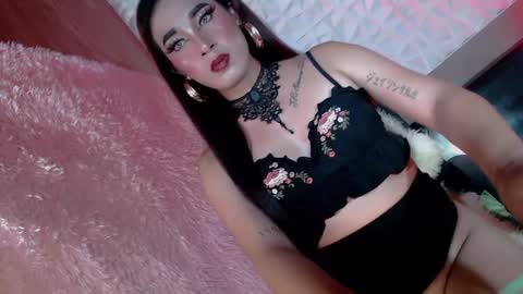 Caroline online show from February 2025 07:20:01 AM