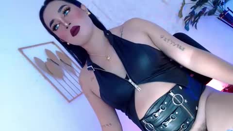 Caroline online show from October 2025 06:31:01 AM