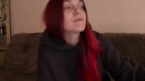 Caroline online show from October 2025 12:31:01 PM