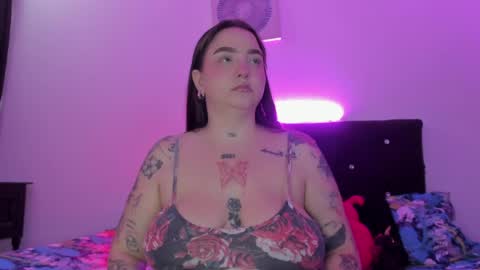 _cee_leste online show from May 2026 07:00:01 PM