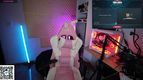 Snapshot of _celeste_xx chatting on May 2026 08:47:01 PM _celeste_xx online show from May 2026 08:47:01 PM