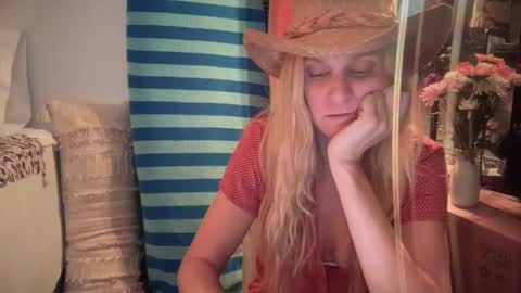 Chelsea xo online show from October 2025 03:56:01 AM