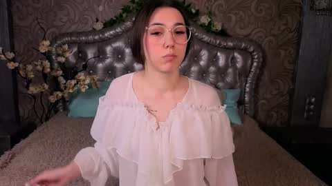 Cindy . online show from February 2026 05:56:01 AM