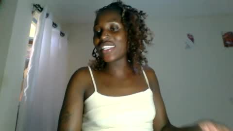 Snapshot of _clara01 chatting on June 2026 11:57:01 AM clara online show from June 2026 11:57:01 AM