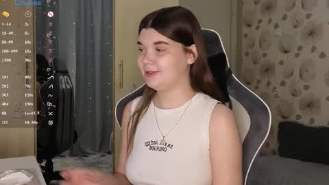 _cute_ice online show from March 2026 05:44:02 AM