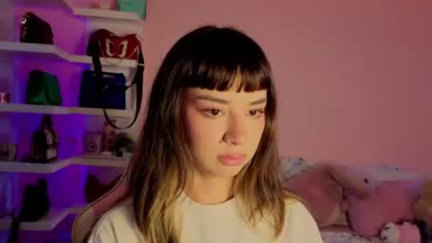 Snapshot of _cute_isabella_ chatting on July 2026 11:18:01 PM _cute_isabella_ online show from July 2026 11:18:01 PM