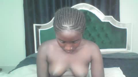Snapshot of _cute_paloma chatting on March 2026 10:35:01 PM paloma online show from March 2026 10:35:01 PM