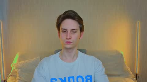 Snapshot of _dream_boys_ chatting on March 2026 04:47:01 AM _dream_boys_ online show from March 2026 04:47:01 AM