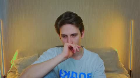 Snapshot of _dream_boys_ chatting on March 2026 05:08:02 AM _dream_boys_ online show from March 2026 05:08:02 AM