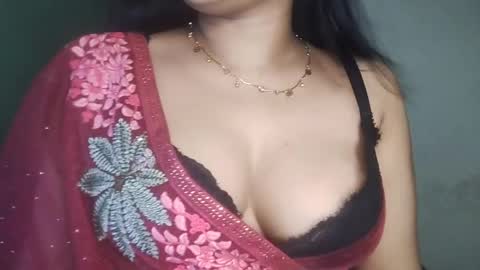 _dreamgirl_0 online show from May 2026 10:20:02 AM