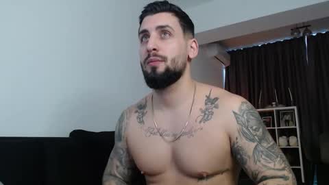 Dylan online show from December 2025 10:33:01 AM