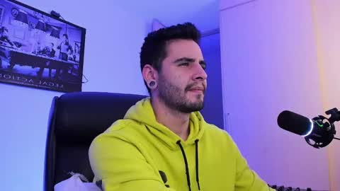  -         online show from February 2025 11:34:01 PM