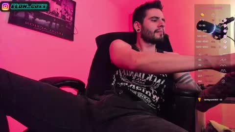  -         online show from February 2025 04:03:02 AM