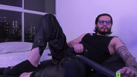  -         online show from February 2026 12:29:01 AM