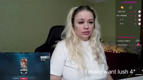 chloue and Gretta online show from February 2025 12:39:01 PM