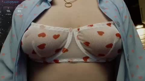 chloue and Gretta online show from June 2026 07:48:01 PM