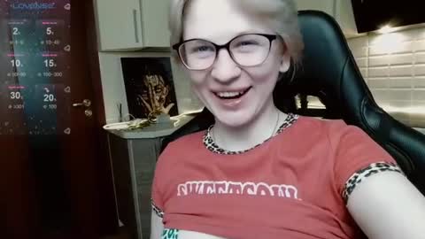 chloue and Gretta online show from July 2026 06:28:01 PM