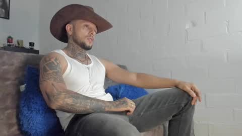 Emilio online show from March 2025 10:03:02 AM