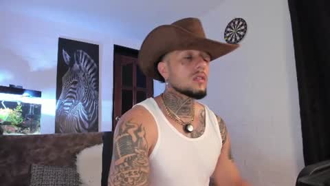 Snapshot of _emilio_escobar chatting on June 2026 09:29:02 AM Emilio online show from June 2026 09:29:02 AM