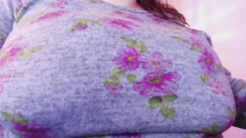 Emily  online show from November 2025 12:16:01 PM