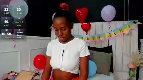 Emma online show from September 2025 01:58:01 PM